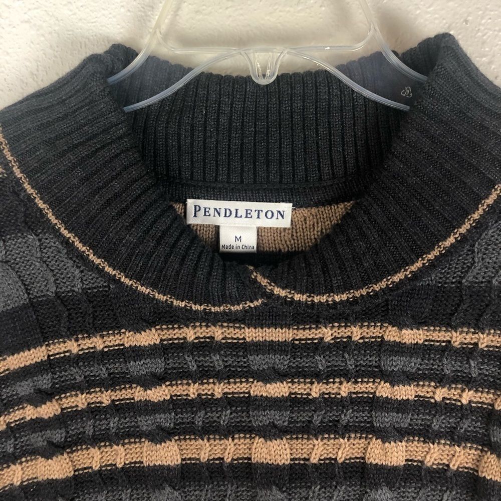 NWT Pendleton Merino Wool Sweater Size Medium - Picture 3 of 6
